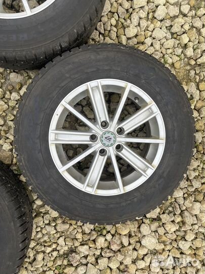 Зима touran golf octavia a3 / Nokian 9 мм