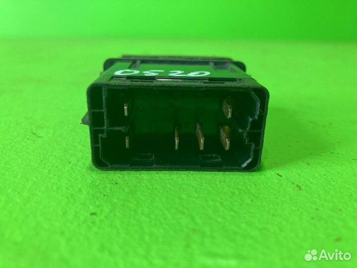 Включатель клавишный RVI premium