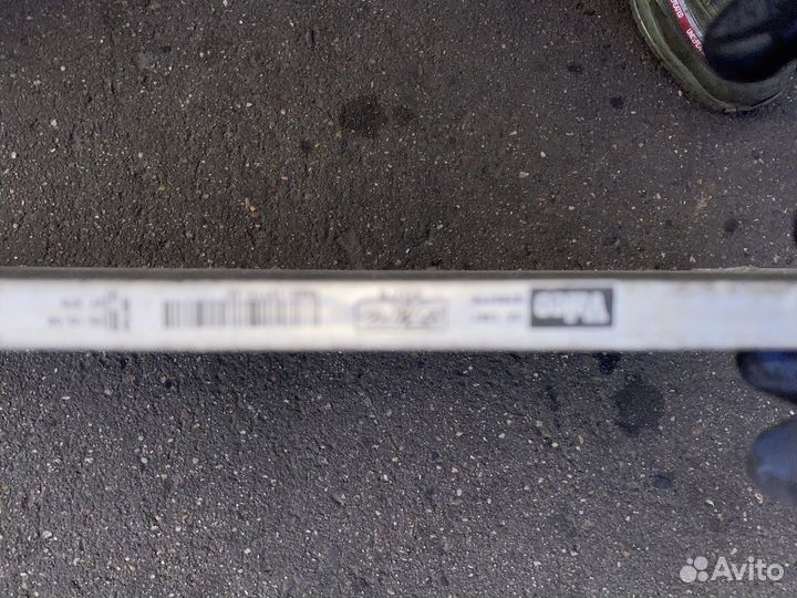 Радиатор кондиционера Volvo V50 MW 31418515