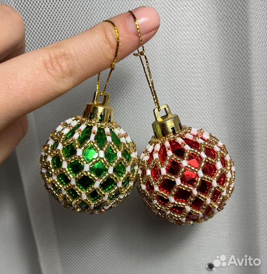 Елочные украшения ручной работы шары из бисера