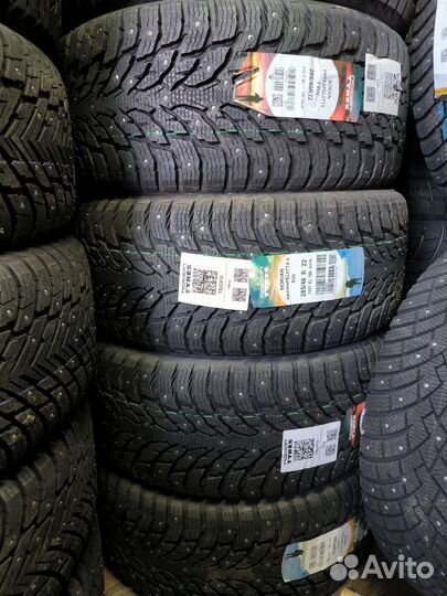 Nokian Tyres Hakkapeliitta 9 SUV 285/40 R22