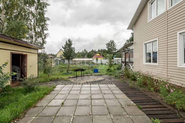 Дом 68,6 м² на участке 6,4 сот.