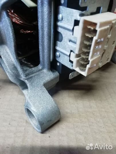 Двигатель стиральной машины Gorenje