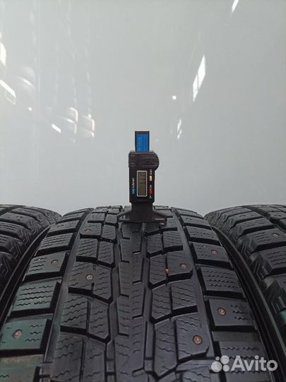 Dunlop SP Winter Ice 01 225/65 R17