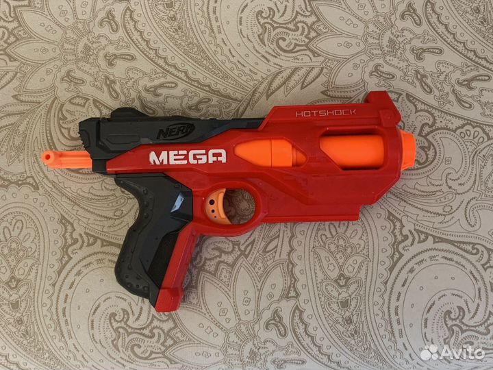 Пистолет Nerf Dinosquad и Nerf Mega от Hasbro