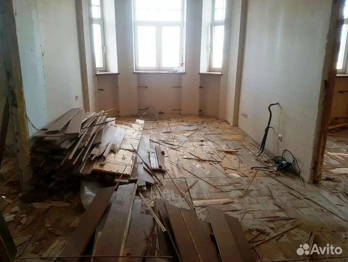 Демонтаж полов и стен
