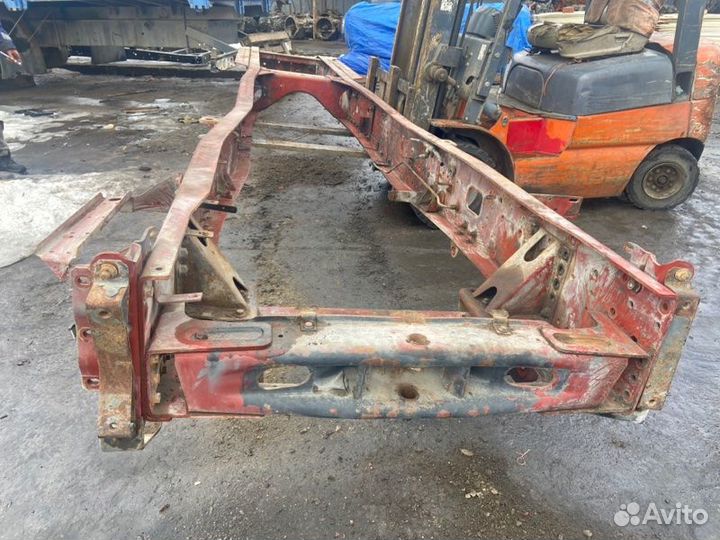 Рама. Iveco Eurotrakker 2005