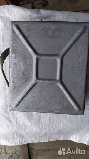 Чемоданчик металлический для рыболовных снастей