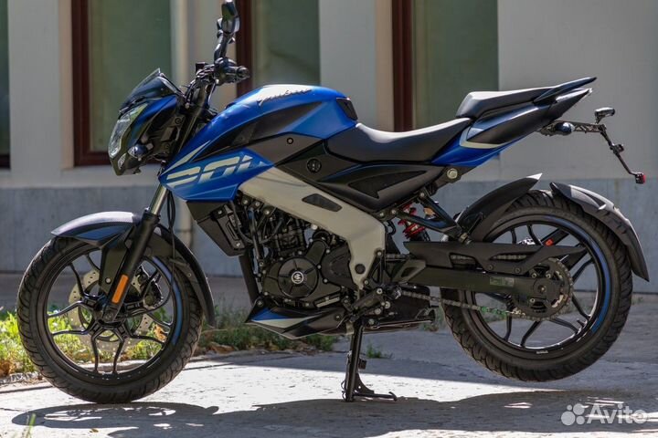 Мотоцикл bajaj pulsar ns 200 (new)