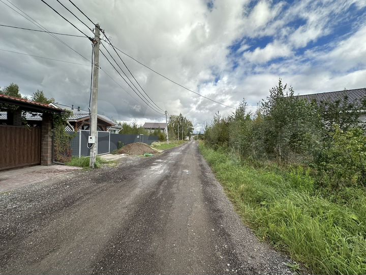 Дом 285 м² на участке 7,4 сот.