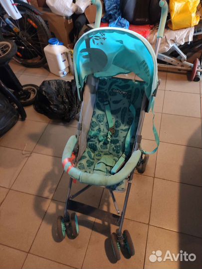 Прогулочная коляска трость