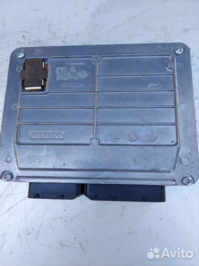 Блок управления двигателем Ауди А4 В6 1.6 л