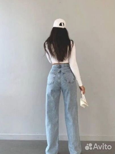 Джинсы клеш