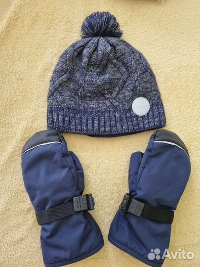 Шапка и краги reima