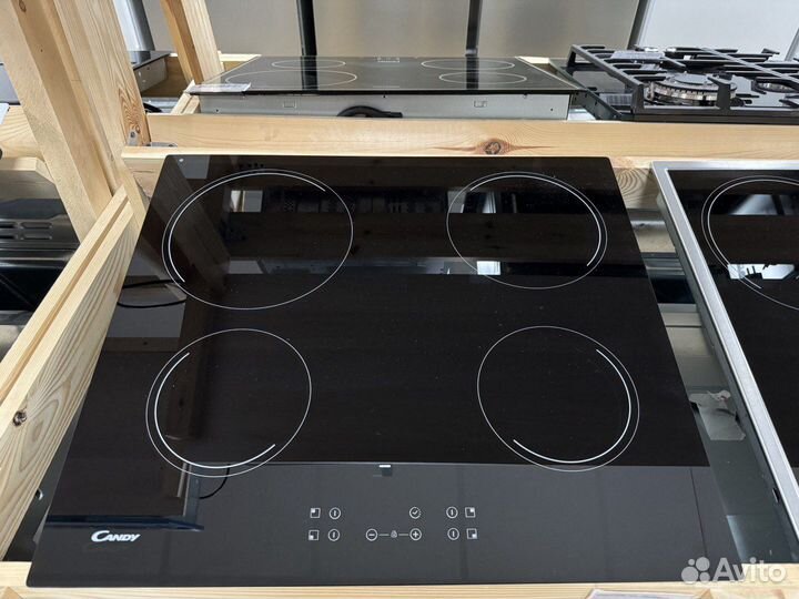 Варочная поверхность электрическая Candy CH64XB