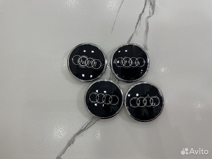 Колпачки в диски Audi 61 мм черные колесные