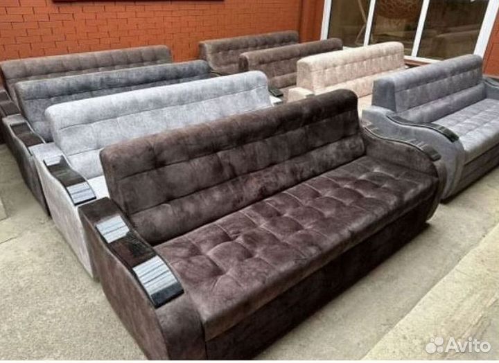 Диван раскладной в наличии не б/у