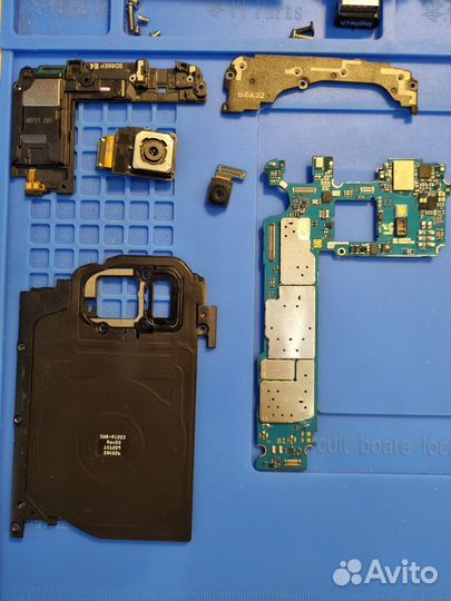 Запчасти для смартфона Samsung Galaxy S7 G930FD