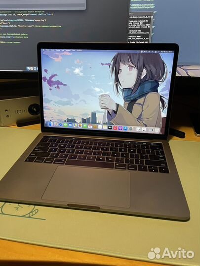 MacBook Pro 13 2017 TouchBar 16гб 1тб