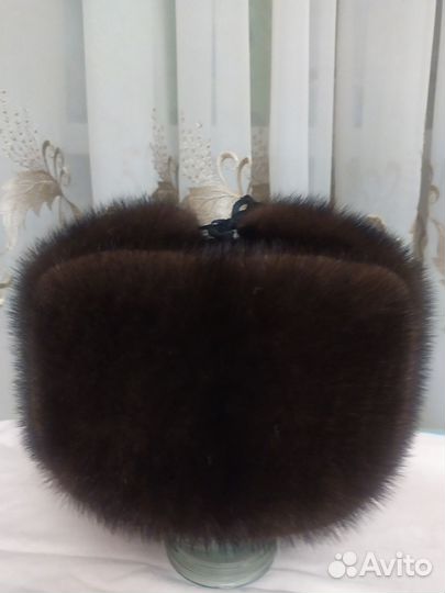 Продаю норковую шапку ушанку