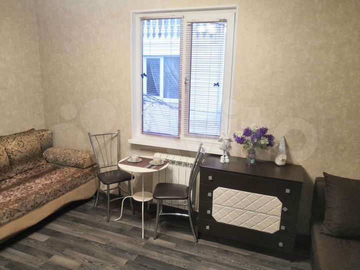 2-к. квартира, 43 м², 2/2 эт.