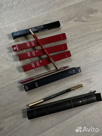 Карандаш для губ Clarins