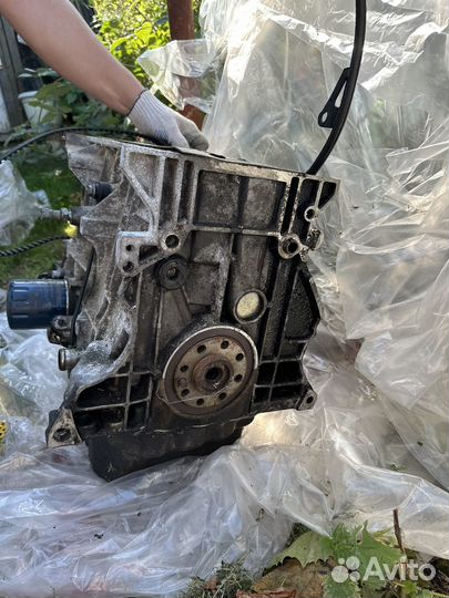 Цилиндр блока