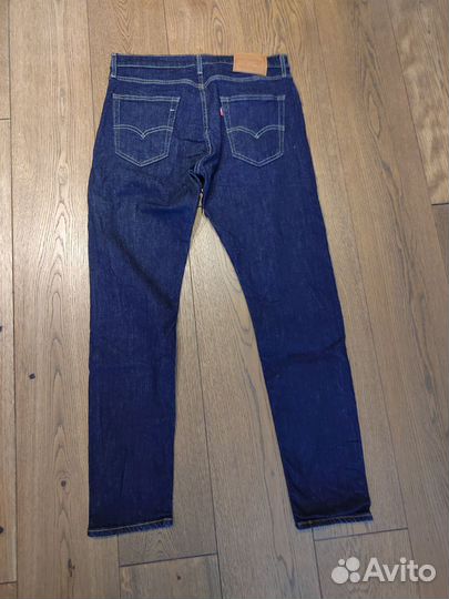 Джинсы Levi's Lot 512