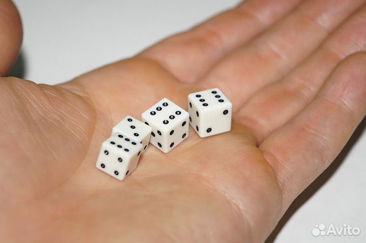 Зарики кубики игральные из бильярдного шара