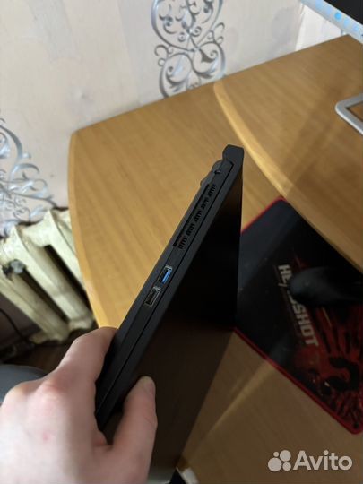 Ноутбук msi