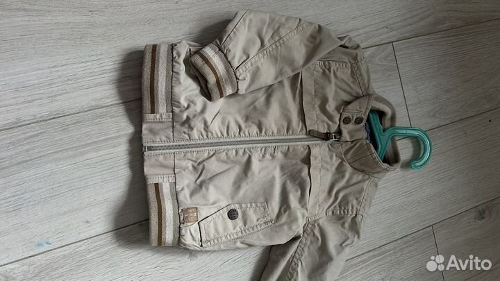 Ветровка next