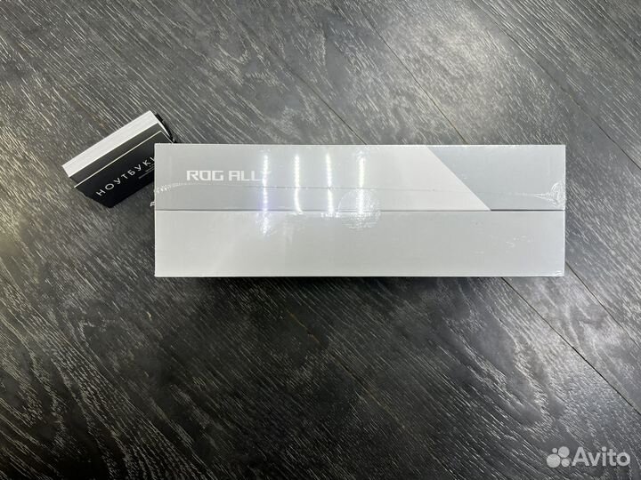 Новая игровая консоль Asus ROG Ally AMD Z1/16/512