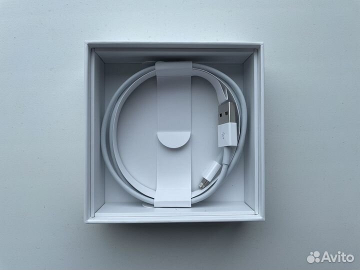 Apple AirPods 2 оригинал (новые)
