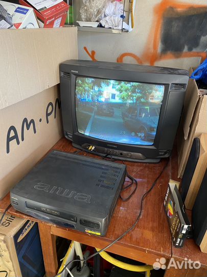 Телевизор samsung