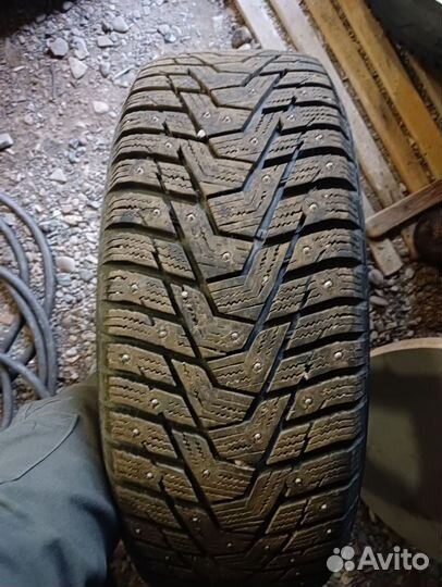 Hankook Winter I'Cept Evo 6.5/55 R16