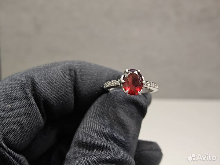 Серебряное кольцо 925 пробы