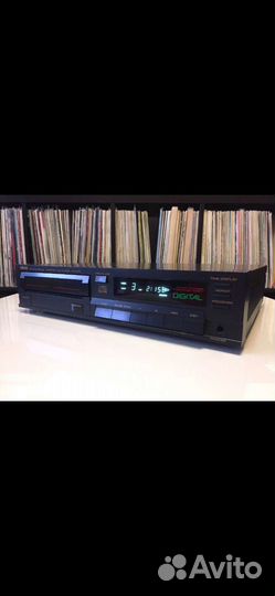 CD-плеер Yamaha CD-M77