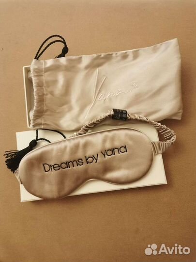 Шелковая маска для сна