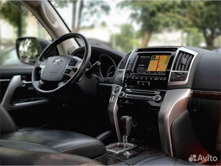 Toyota Land Cruiser 4.6 AT, 2015, 188 574 км