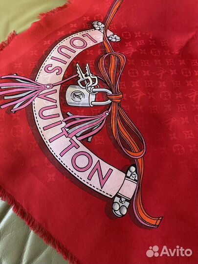 Louis vuitton шаль 142,5 x 142,5 шерсть-шелк