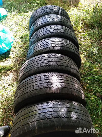 Dunlop Graspic DS3 215/60 R16