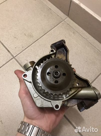 Масленый насос polo седан 2012г