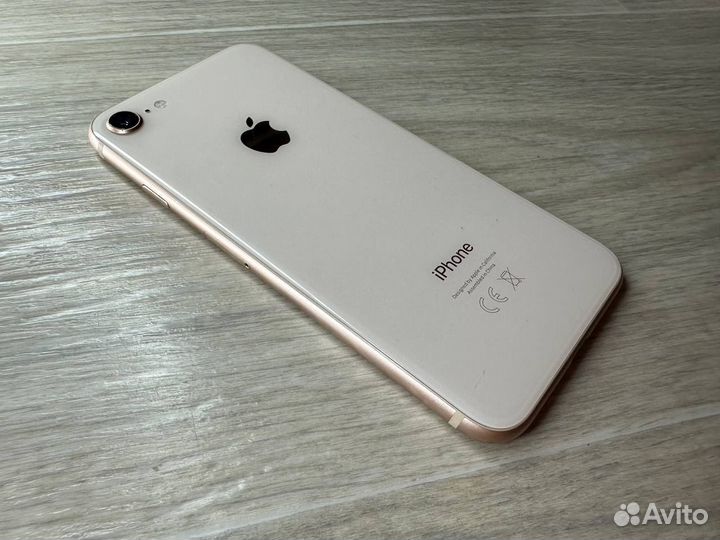 iPhone 8, 64 ГБ