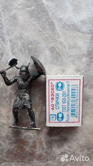 Набор солдатиков СССР, викинги (3 шт.)