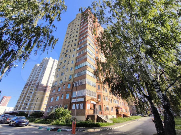 2-к. квартира, 59 м², 5/17 эт.