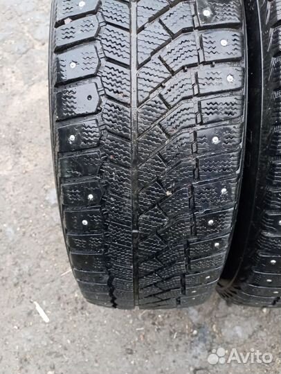 Viatti Vettore Inverno V-524 205/60 R16