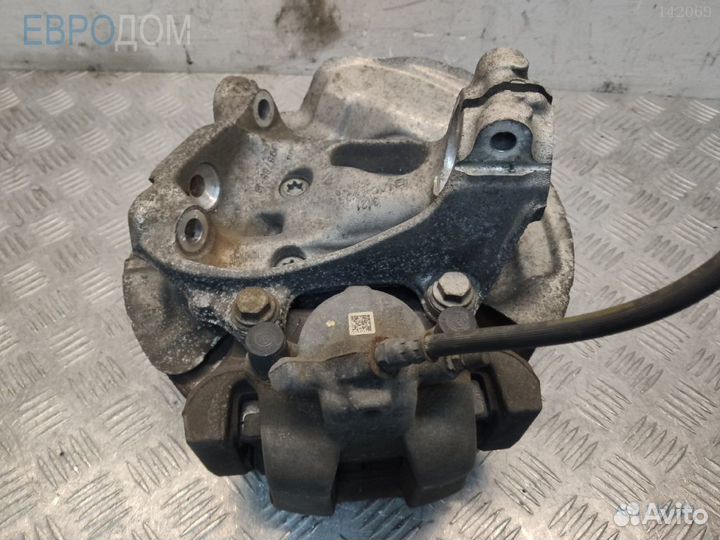 Суппорт передний правый на BMW F20 s1140181
