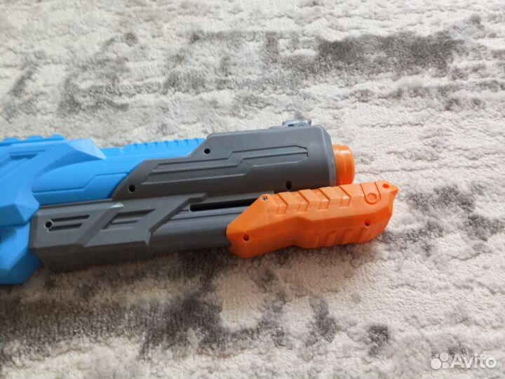 Водный пистолет. торг