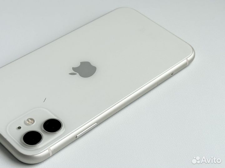 iPhone 11 64gb white
