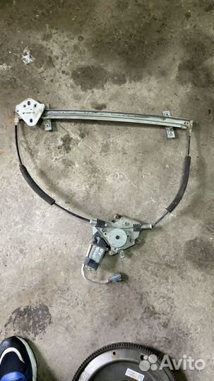 Стеклоподъёмник Передний левый Cherry Amulet